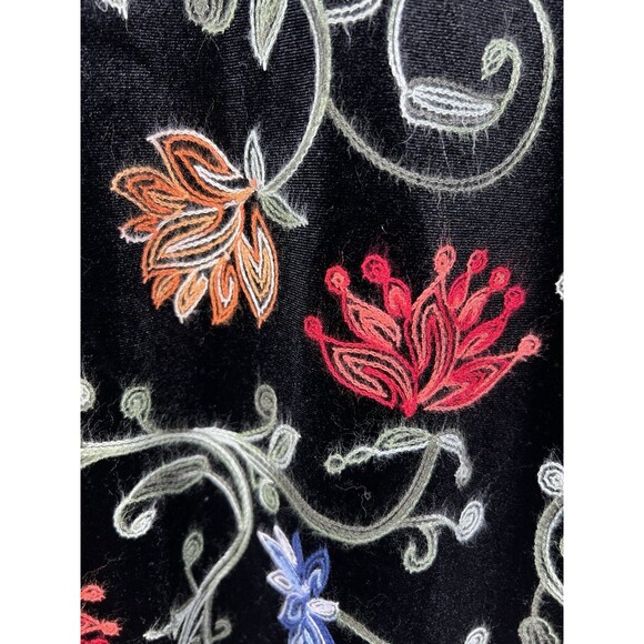 Catherines Womens V-Neck Velour Embroidery Floral Plus Size 3X Shirt Velvet - Picture 5 of 7